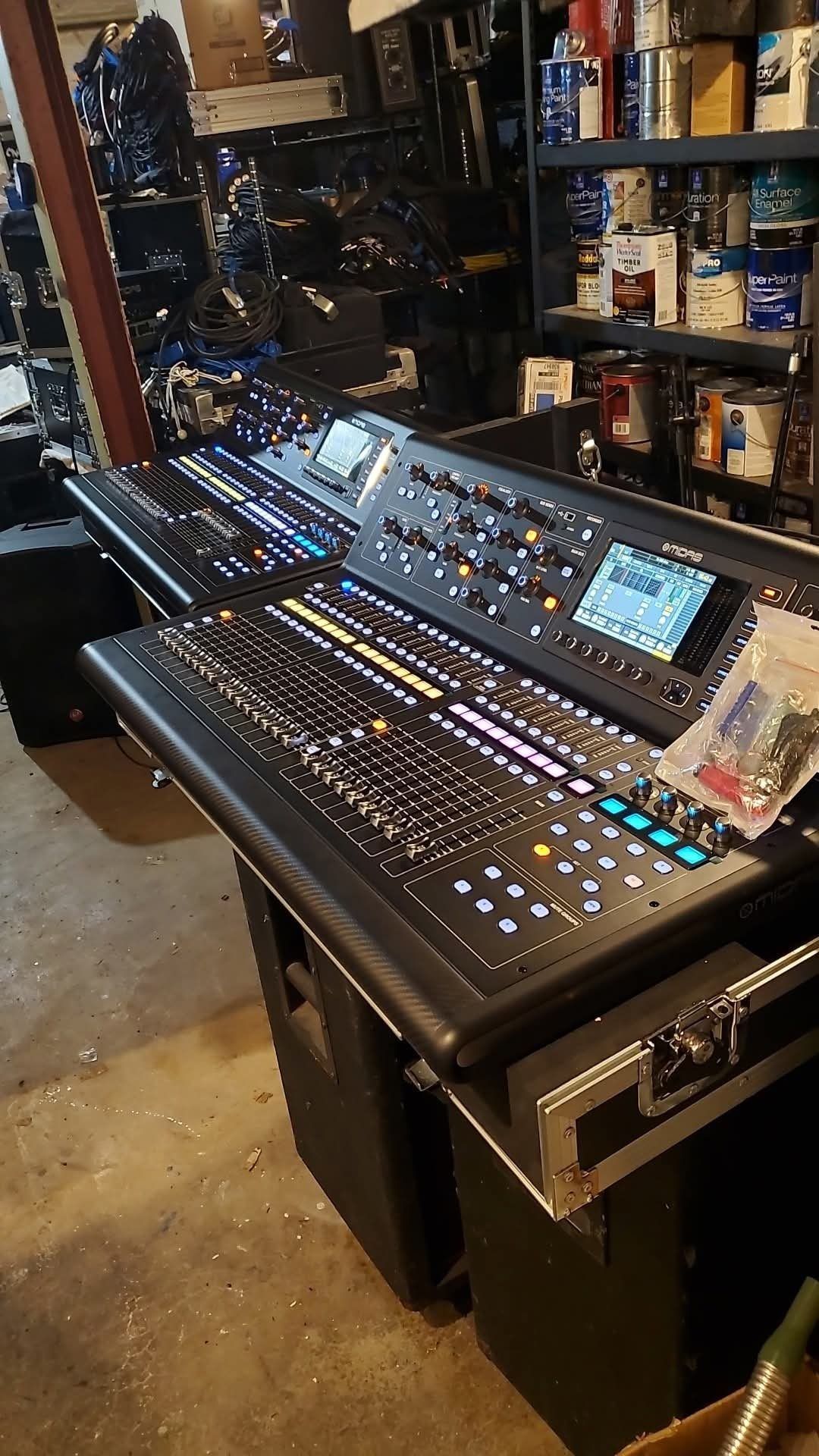 Two synced Midas M32 consoles in the KRT Audio shop